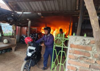 Ini Dia Penyebab Kebakaran Hebat Tempat Penitipan Motor di Jekulo, Kudus, Kerugian Capai Rp 430 juta!