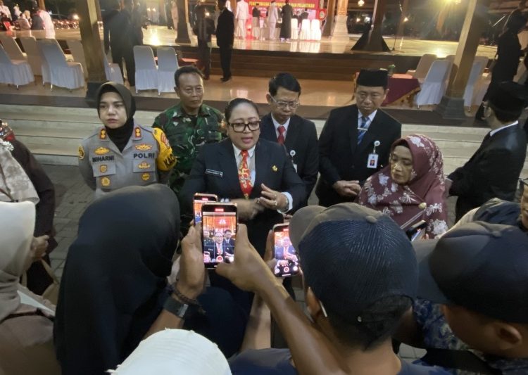 Bupati Endah Tunda Rotasi Pejabat Eselon II, Ini Alasannya!